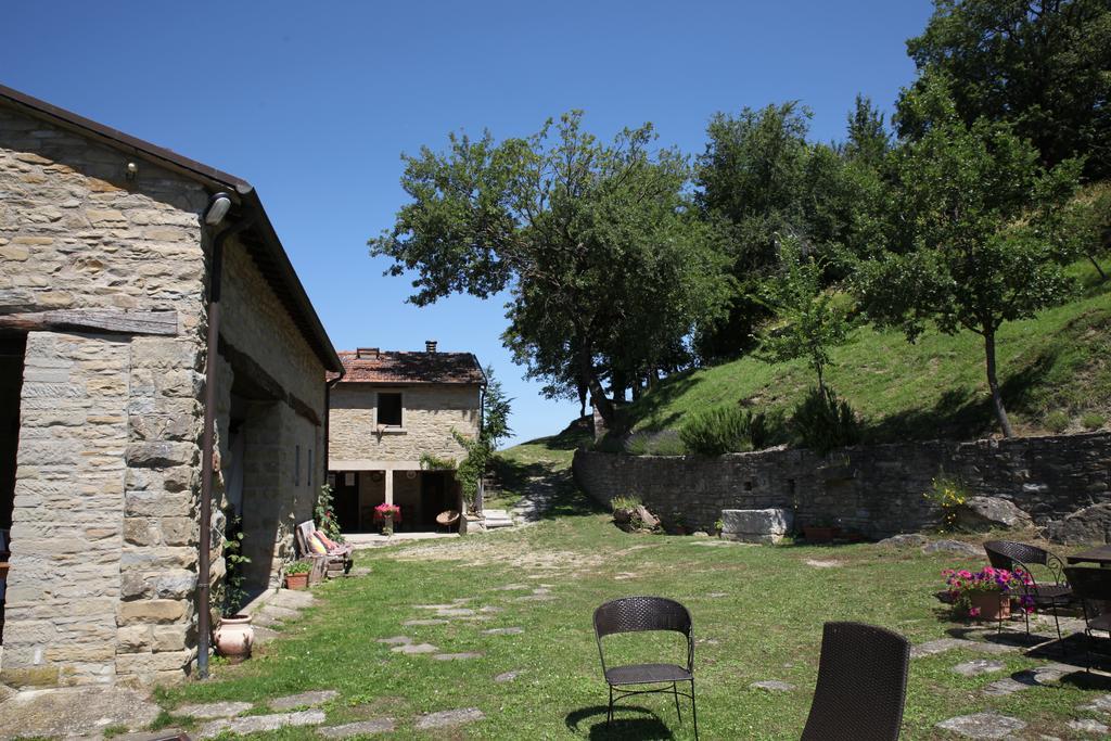 פלצואולו סול סניו Agriturismo I Monti Di Salecchio מראה חיצוני תמונה